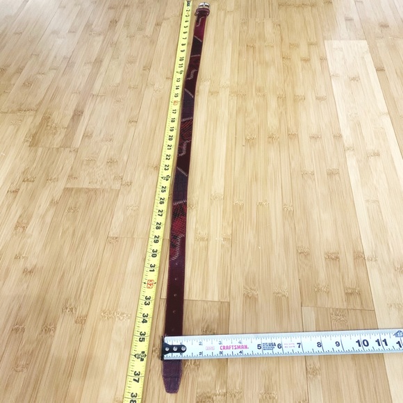 Fossil Genuine Leather Belt - Picture 8 of 8